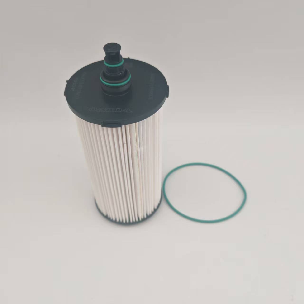 Com un filtre de combustible millora el rendiment i la protecció del motor?